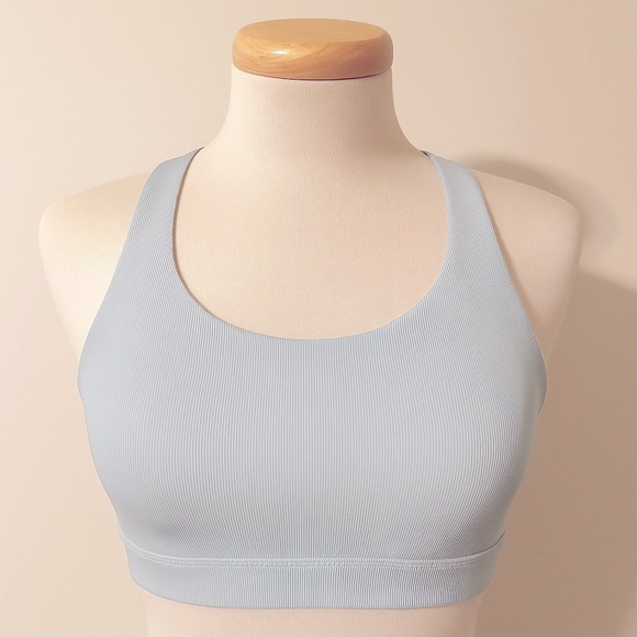 NWOT Women's Light Blue Sports Bra - Picture 4 of 4